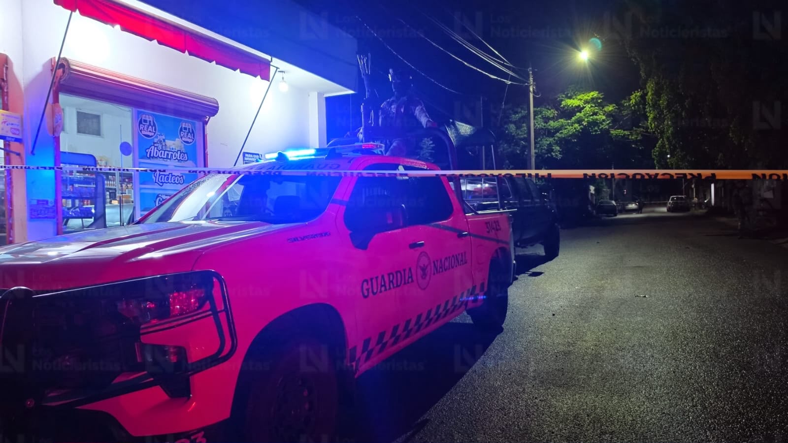 Jardinero es atacado a tiros en Los Ángeles, Culiacán
