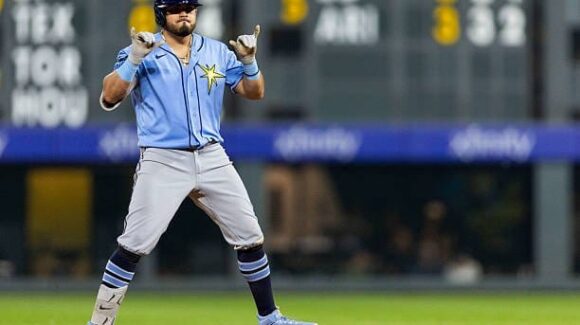 El mexicano Jonathan Aranda conecta su home run 15 en la temporada 2026 de MLB