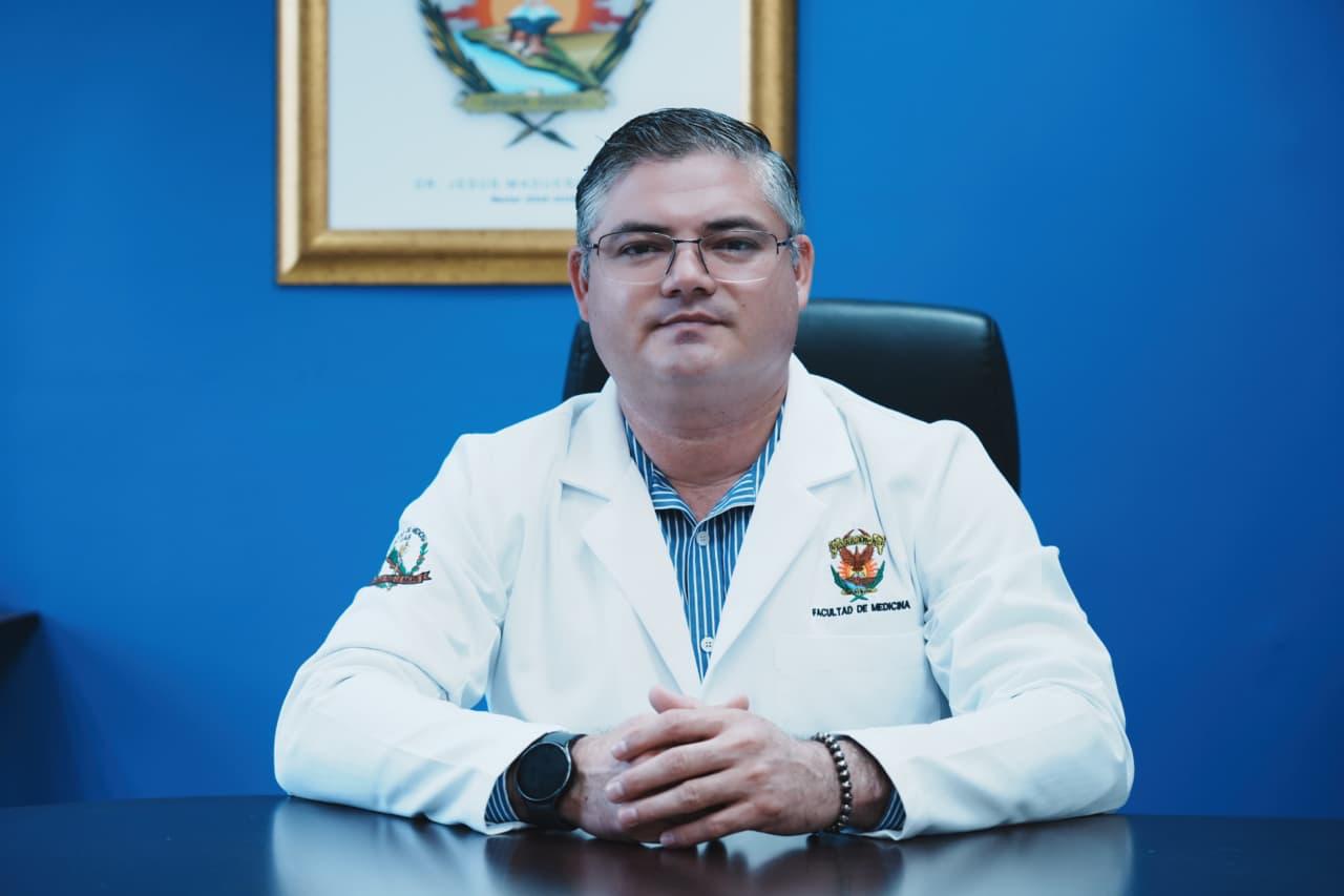 Jorge Adalberto Velázquez Román, director de la Facultad de Medicina de la UAS