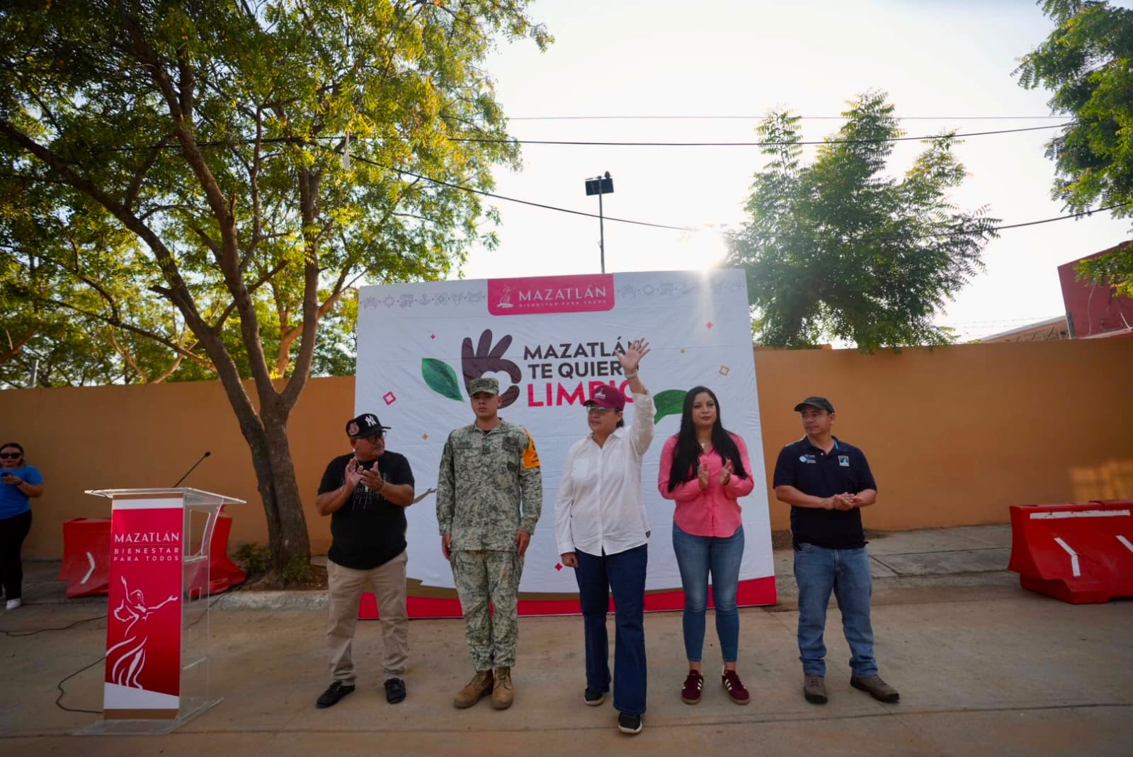 Jornada de limpieza de Mazatlán Te Quiero Limpio en Rincón de Urías