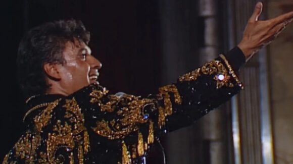Esta semana llega a los cines “Juan Gabriel: Mi Primer Bellas Artes”, con material inédito