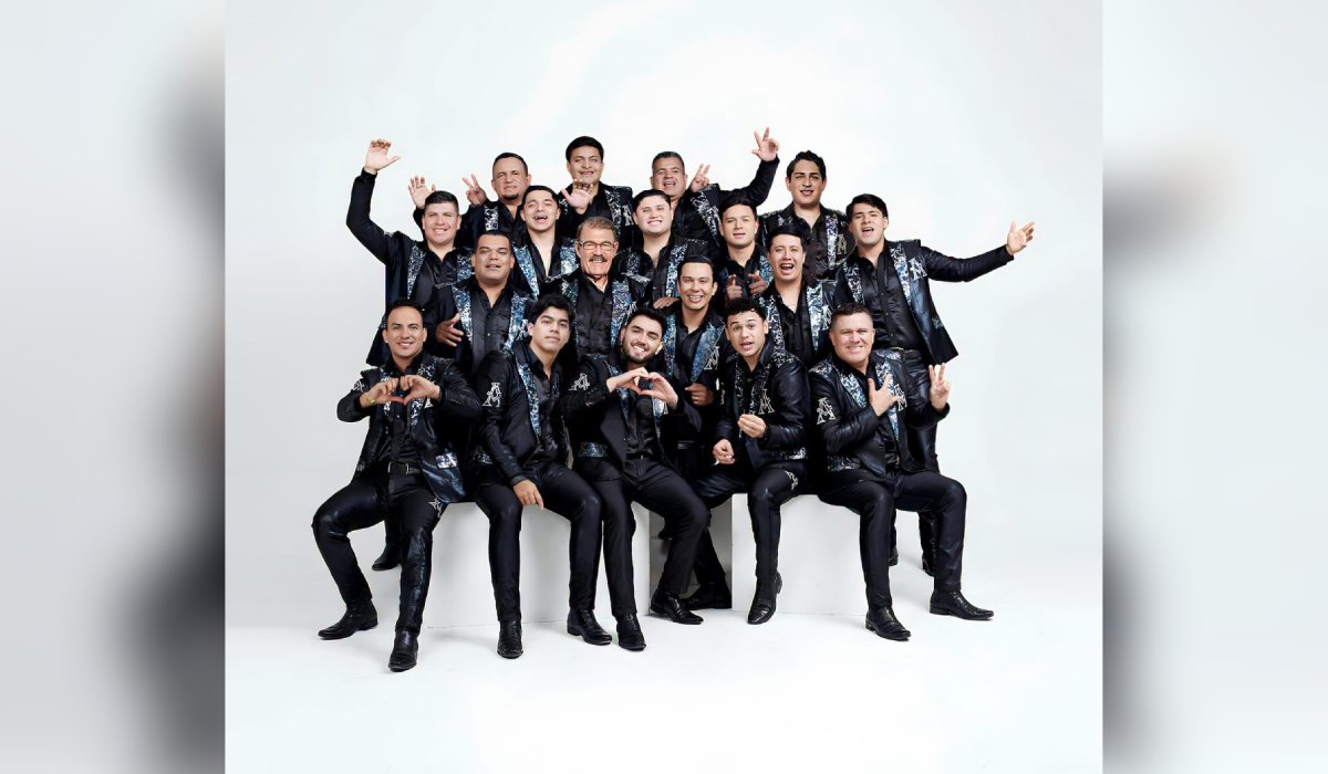 La Arrolladora Banda El Limón