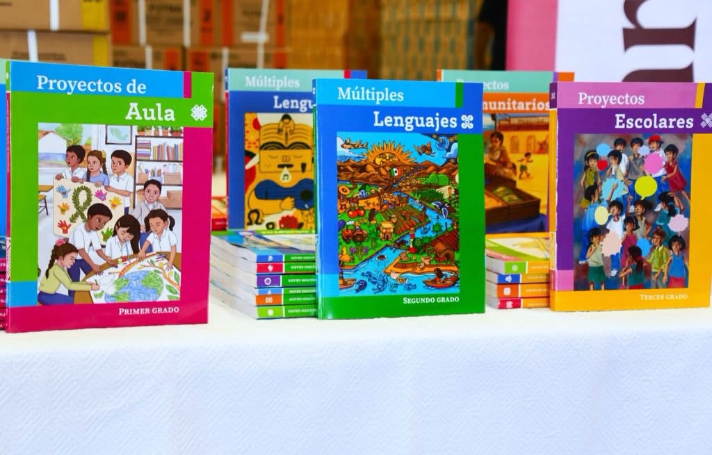 Libros de texto gratuitos para el próximo ciclo escolar 2026-27 en Sinaloa