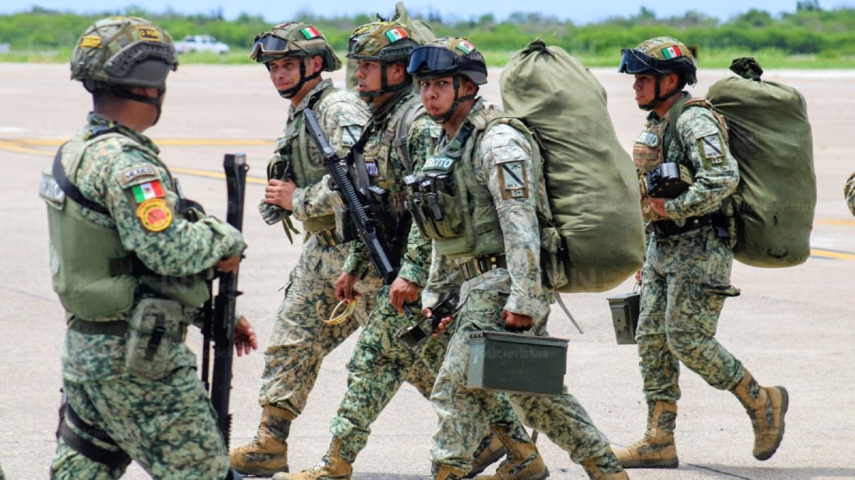 llegan 300 militares a sinaloa para reforzar la seguridad militares