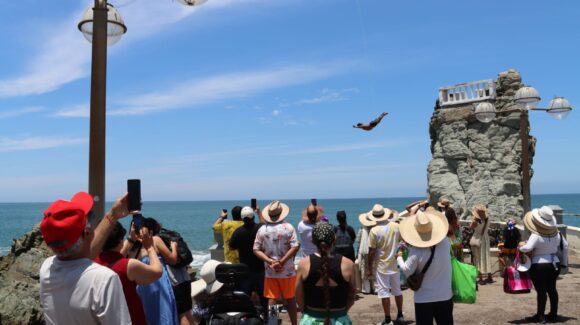 Mazatlán, Sinaloa, cierra agosto con una avalancha de cruceristas; ya superó los 330 mil visitantes en este 2026