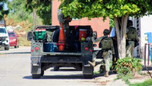 localizan a dos mujeres sin vida en mazatlan militares