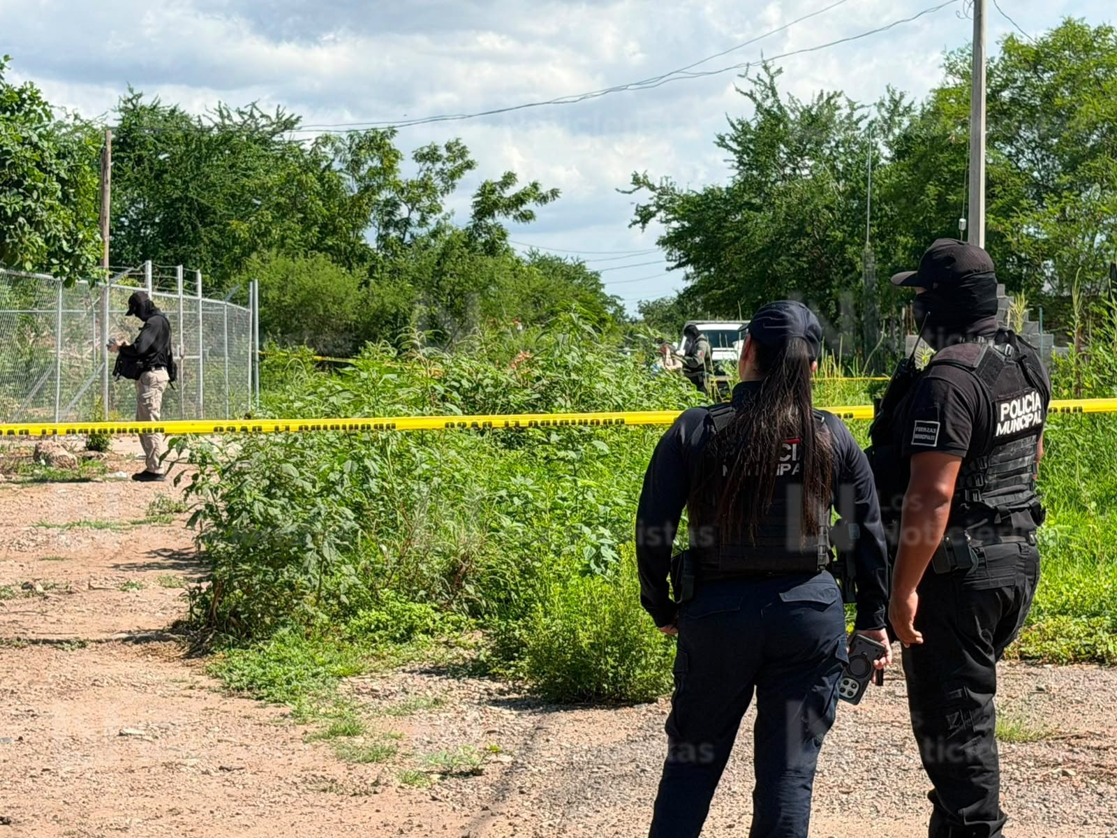 Atado con una cuerda localizan a hombre sin vida en Aguaruto, Culiacán