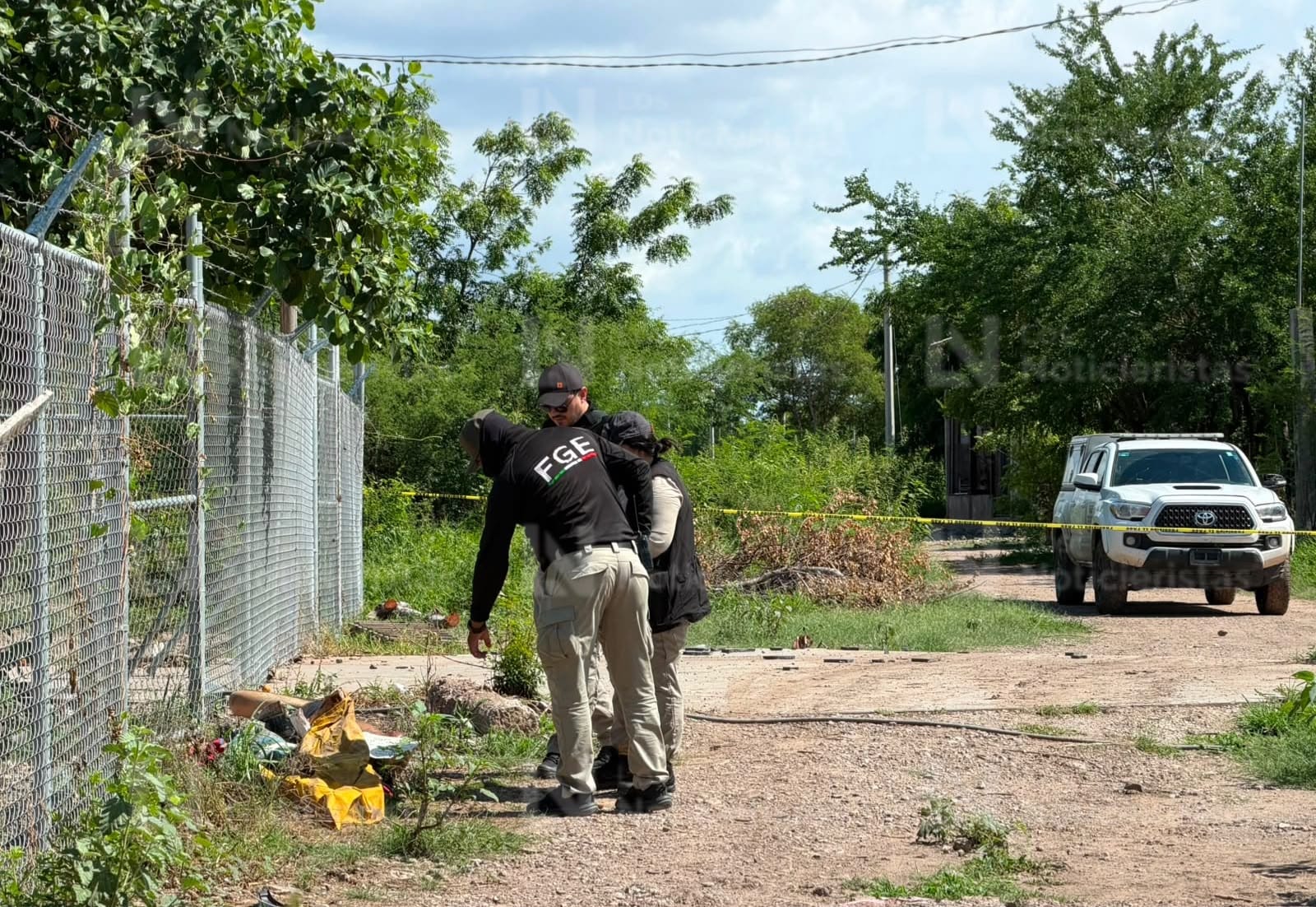 Atado con una cuerda localizan a hombre sin vida en Aguaruto, Culiacán