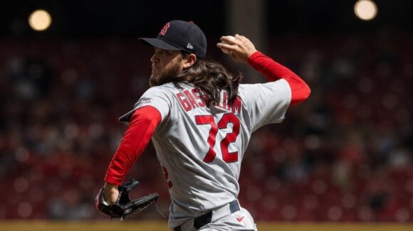 El sinaloense Luis Gastélum suma otro dominante relevo con los Cardenales de San Luis