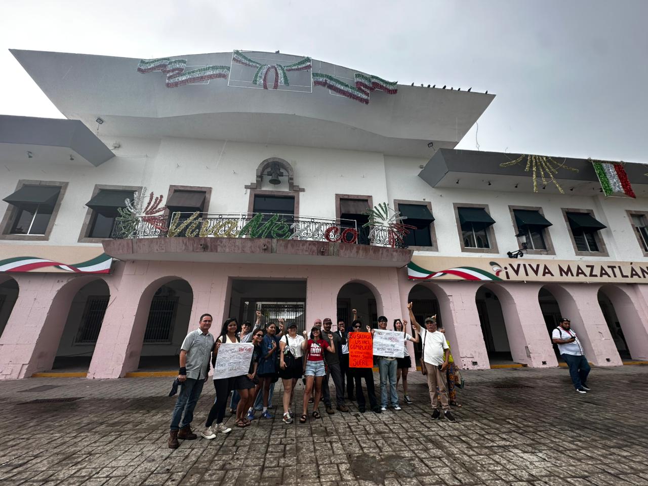 Manifestación en Mazatlán contra violencia e inseguridad