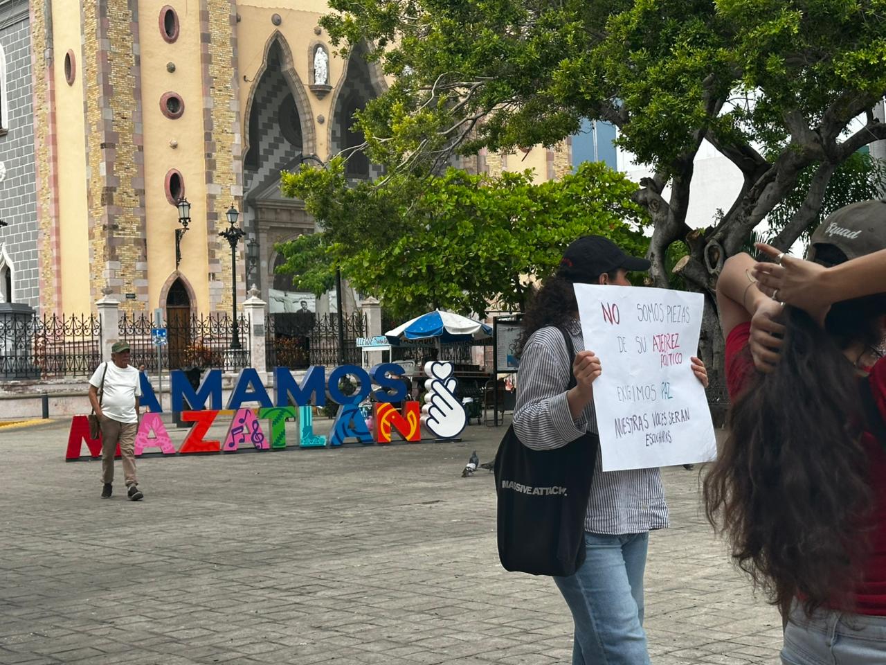 Manifestación en Mazatlán contra violencia e inseguridad