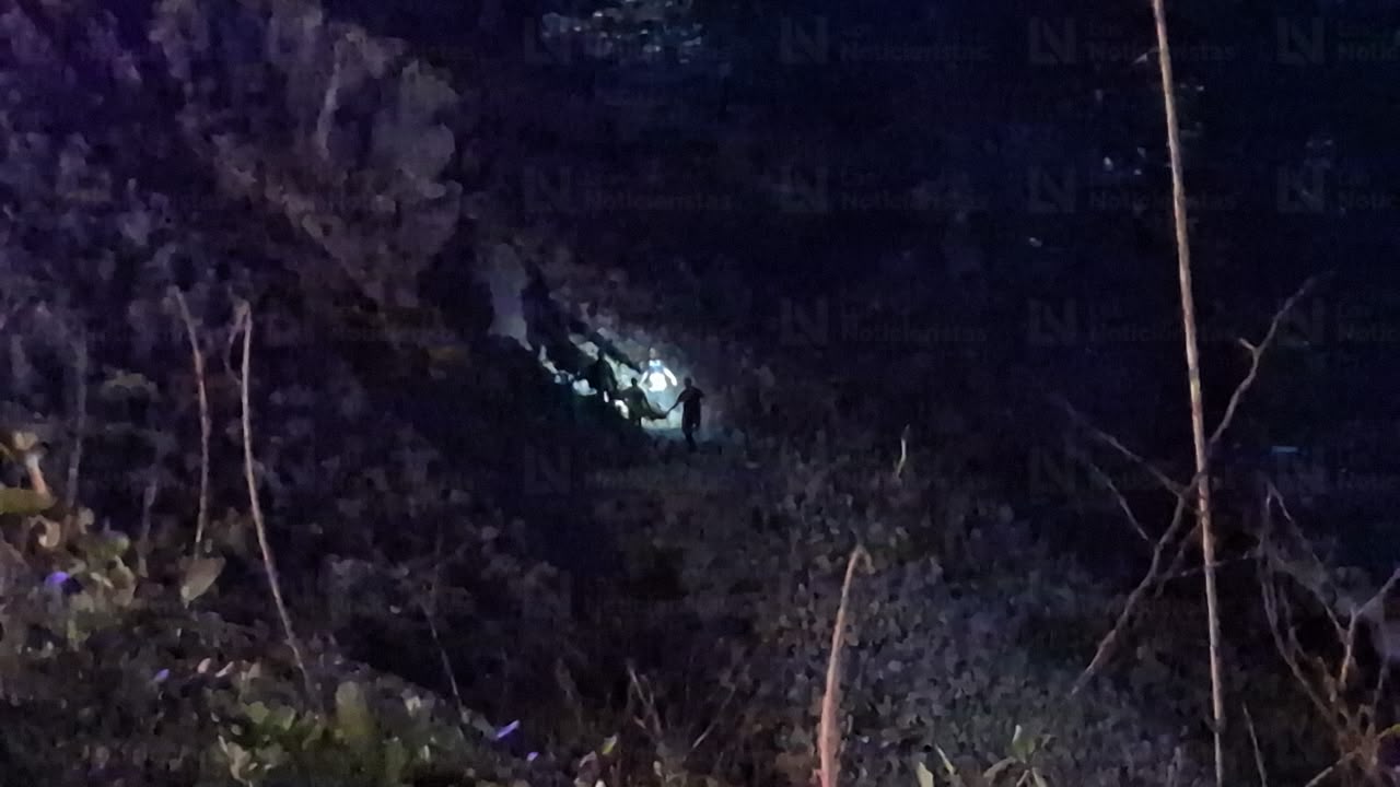 Marino pierde la vida al caer en zona rocosa del Malecón de Mazatlán