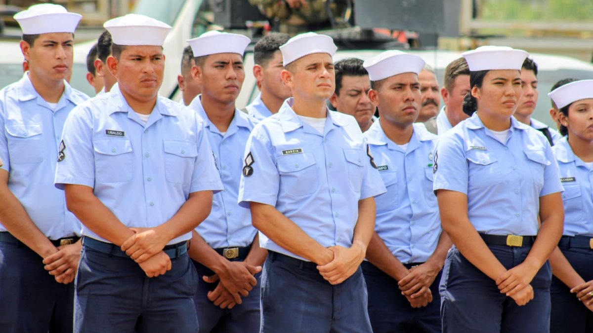 mas de mil 700 elementos de la marina saldran a las calles para reforzar seguridad en mazatlan marinos