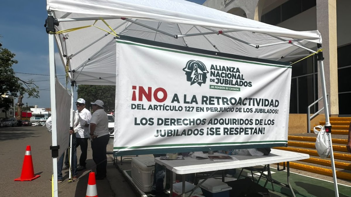mazatlan se suma a protesta nacional de jubilados de cfe alianza