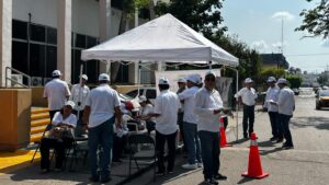mazatlan se suma a protesta nacional de jubilados de cfe gente