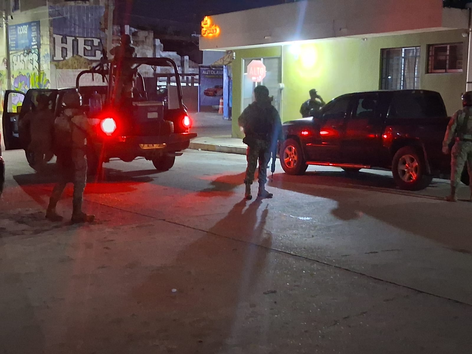 Militares y Policía Estatal en Mazatlán