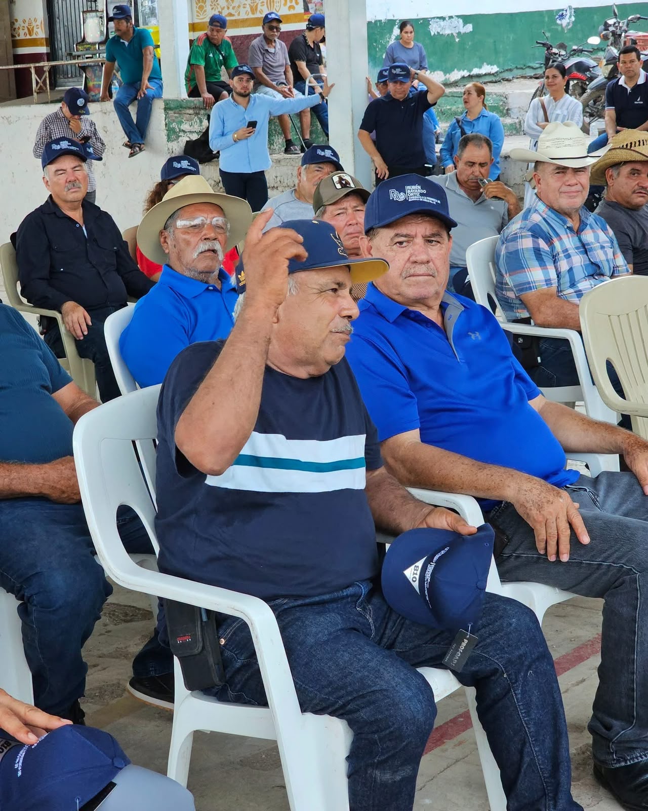 Candidatos intensifican campaña rumbo a la elección