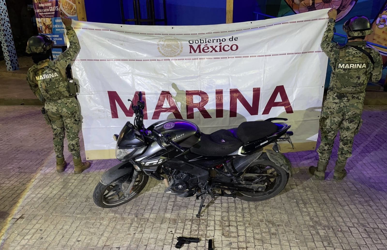 Moto con reporte de robo en Zona Dorada de Mazatlán