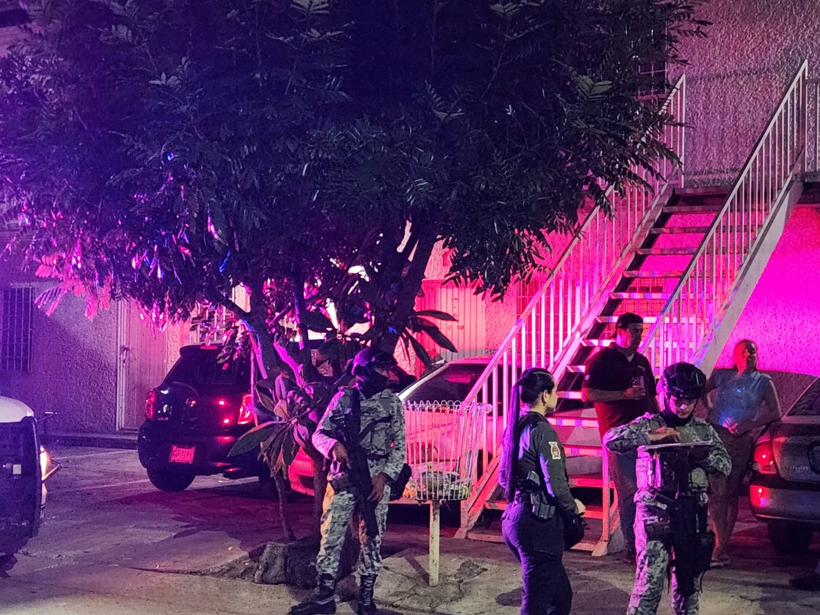Mujer es atacada a balazos en Tierra Blanca, Culiacán
