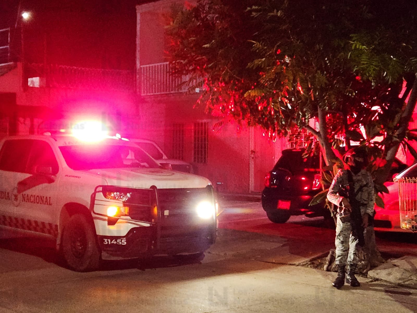 Mujer es atacada a balazos en Tierra Blanca, Culiacán
