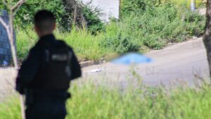 mujer es ejecutada a balazos por calles de la tercera ampliacion de urias en mazatlan lugar