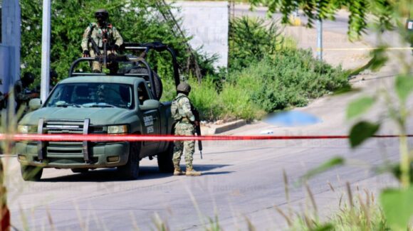 Mujer es ejecutada a balazos mientras caminaba por calles de la Tercera Ampliación de Urías en Mazatlán, Sinaloa