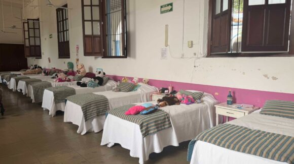 A punto de cumplir 100 años, el Orfanatorio Mazatlán, Sinaloa, pide ayuda para mejorar el hogar de cerca de 30 niñas