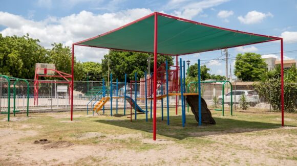 Oxxo rehabilita parque Santa Fe, en Guasave; destacan compromiso social y colaboración con el Ayuntamiento