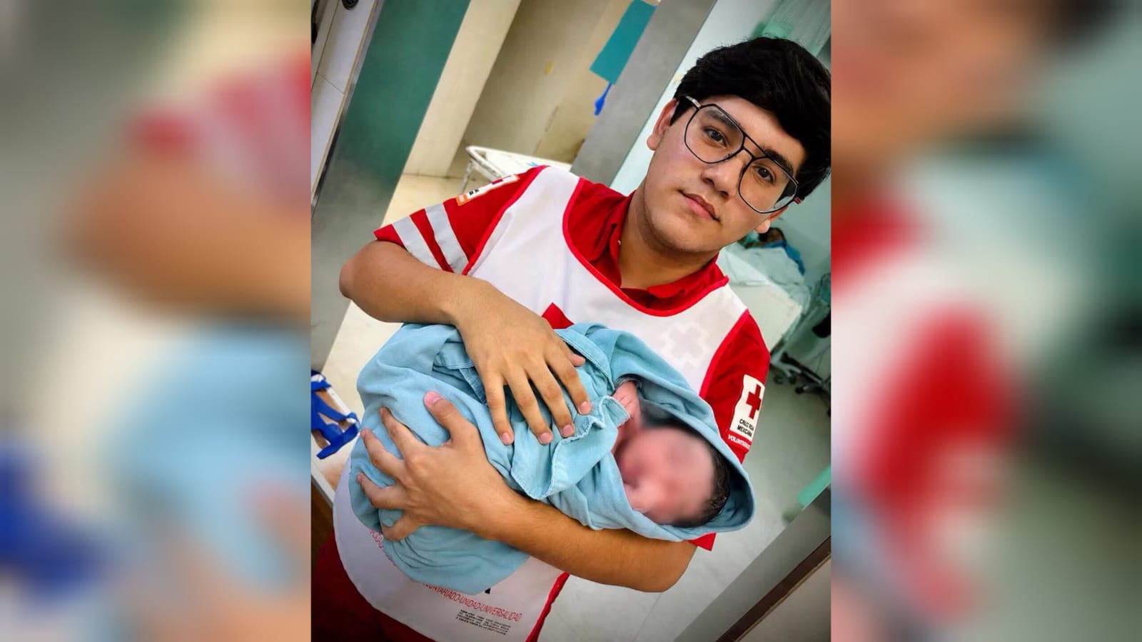 Paramédico recibe a bebé en ambulancia de Guasave