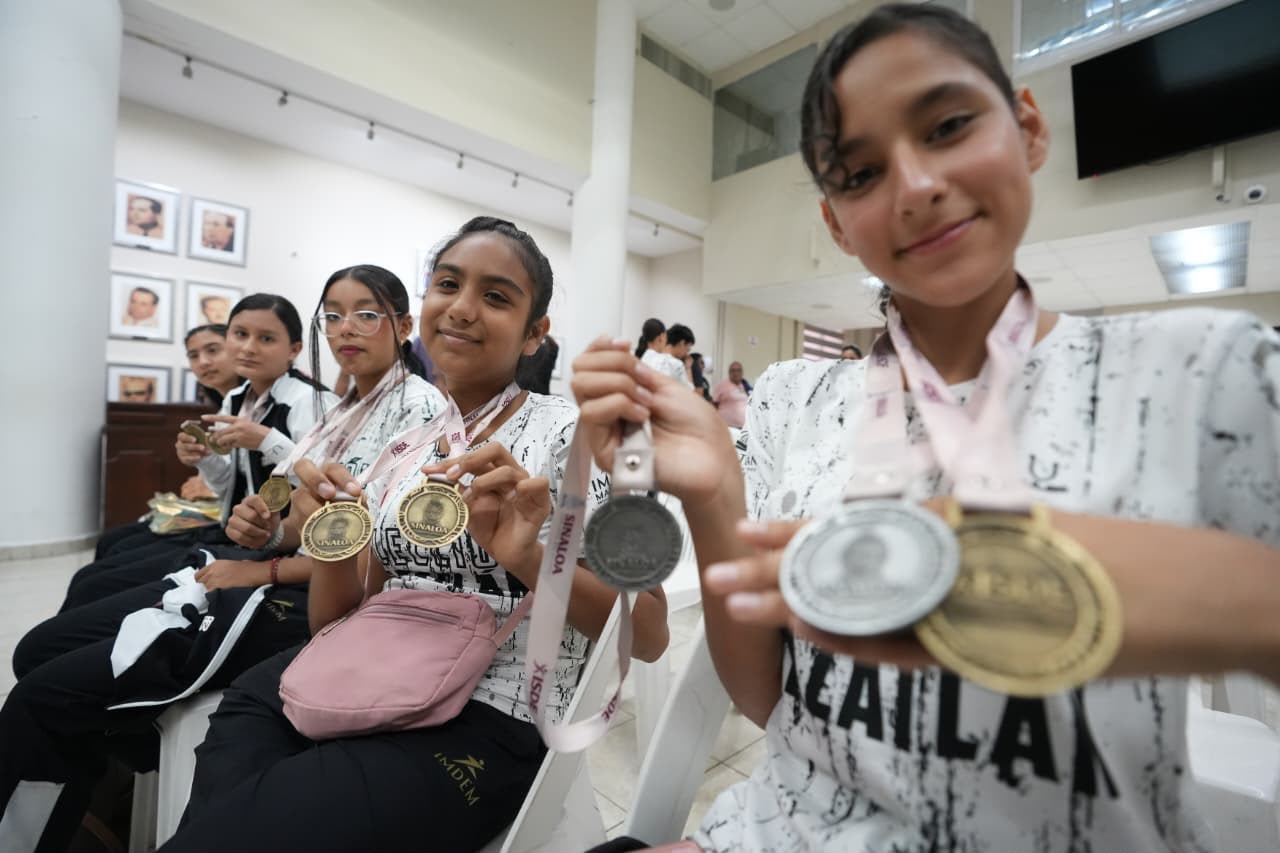 Paratletas de Mazatlán regresan con cosecha histórica de medallas en etapa estatal de Paralimpiada Nacional Conade
