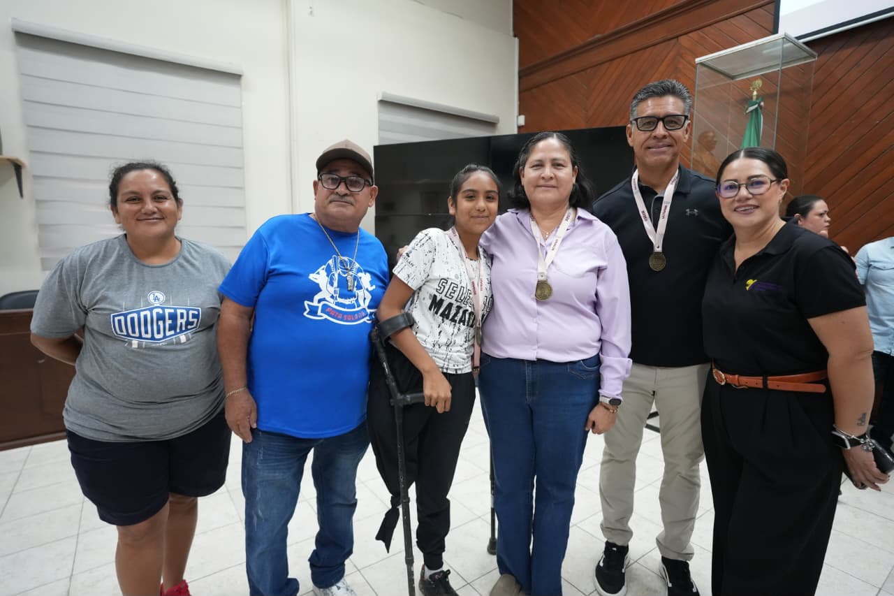 Paratletas de Mazatlán regresan con cosecha histórica de medallas en etapa estatal de Paralimpiada Nacional Conade