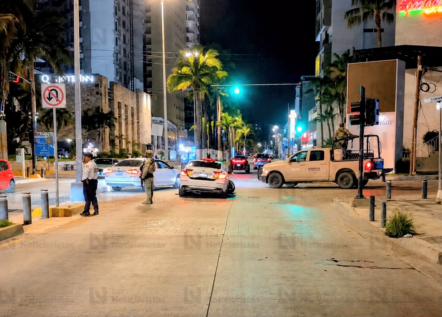 Persecución en Zona Dorada de Mazatlán