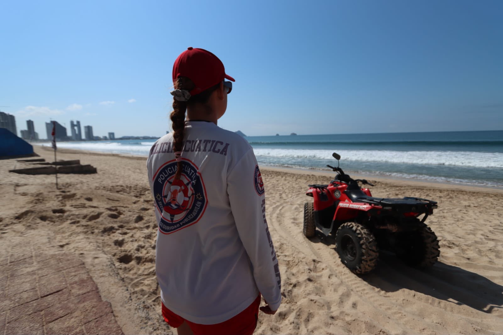 Playa cerrada en Mazatlán por presencia de cocodrilos