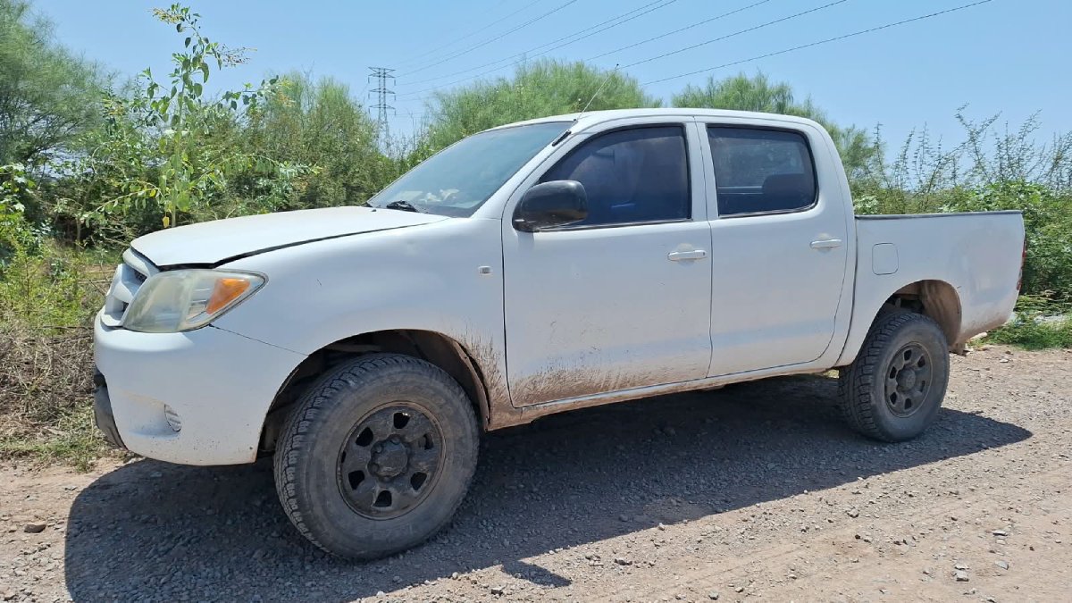 policias de ahome recuperan camioneta con reporte de robo lugar
