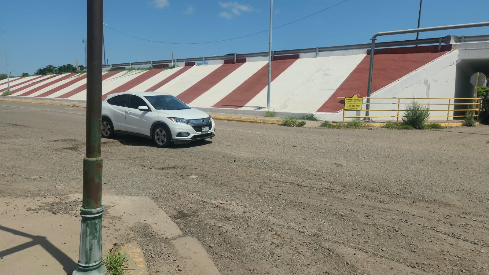 Lluvias pausan bacheo en carreteras de Sinaloa