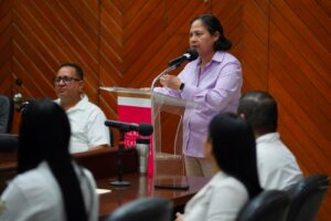 Entregan cartas de terminación de pasantía del Hospital Municipal Margarita Maza de Juárez