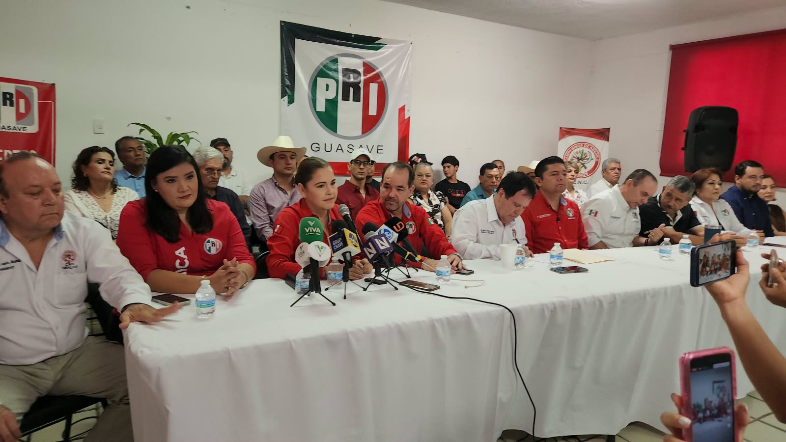 PRI Guasave da bienvenida a militantes que se habían ido al PVEM