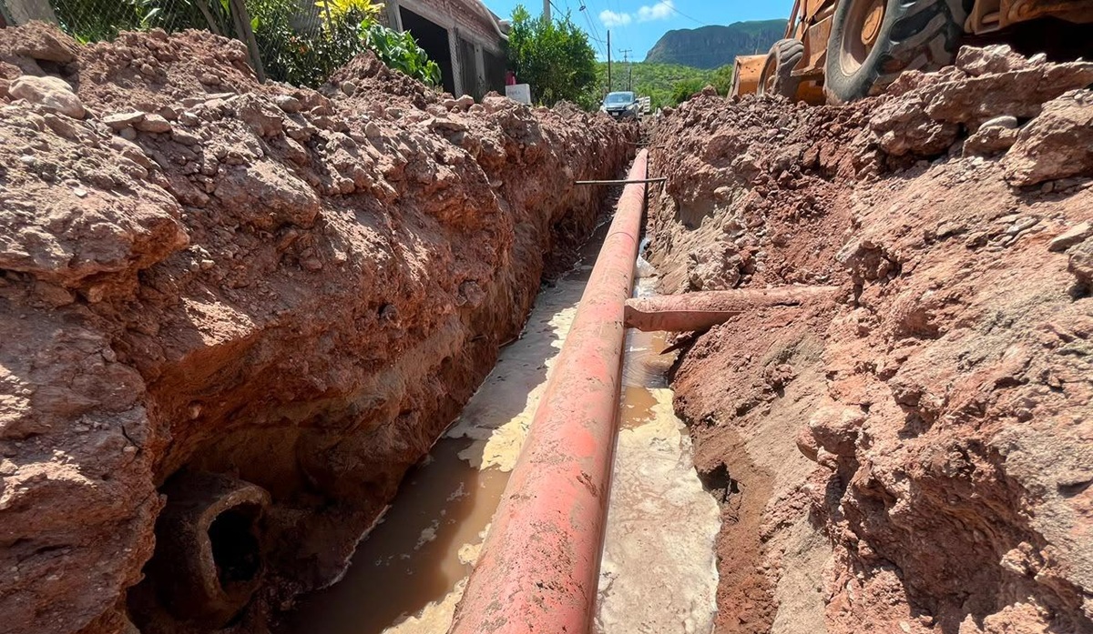 Reparan drenaje en Nuevo San Miguel, Ahome