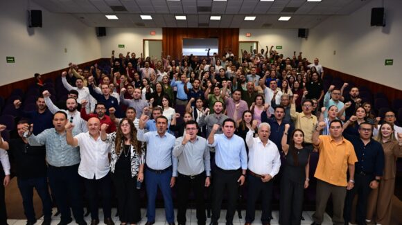 Previo al nuevo ciclo escolar, autoridades de la UAS dan bienvenida a personal docente y administrativo