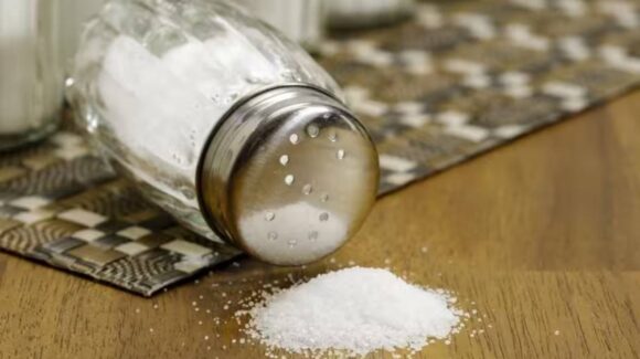 UNAM advierte riesgos de consumir demasiada sal para los riñones