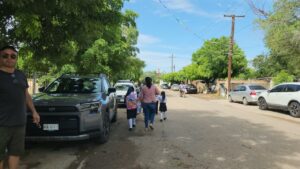 Salida de clases de escuela en Guasave