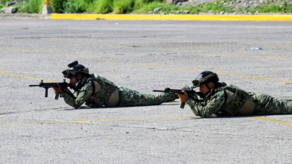 Secretaría de Marina refuerza capacitación para responder a emboscadas de civiles armados durante patrullajes en Mazatlán, Sinaloa