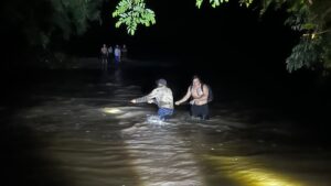 senderistas rescatados en choix oscuridad
