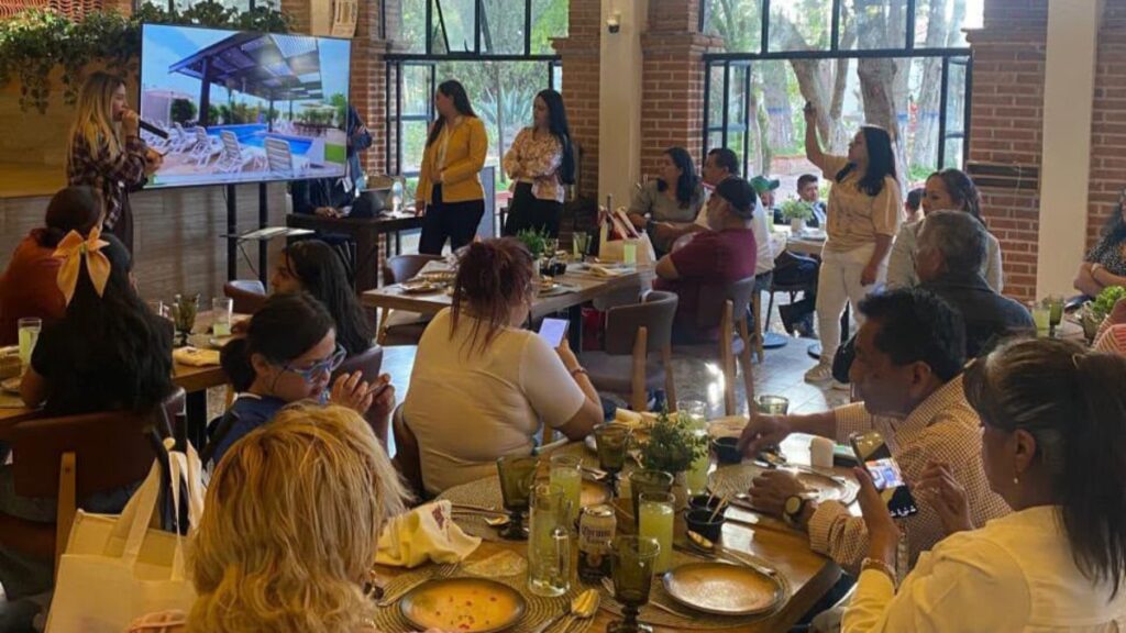 sinaloa promociona la marca culiacan en la ciudad de mexico mediante blitz comercial estrategico personas