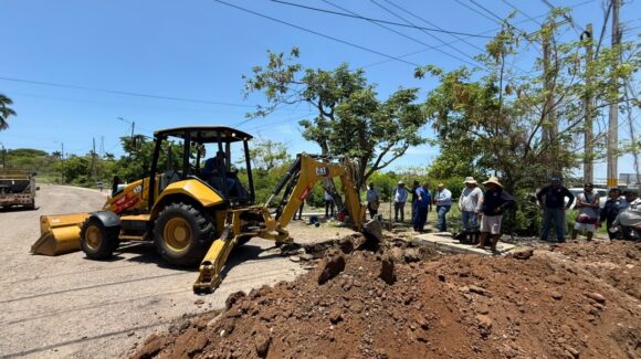 Refuerza Jumapam el suministro de agua en la Isla de la Piedra de Mazatlán, Sinaloa con obras para aumentar el caudal