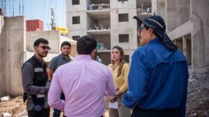 supervisan construccion de viviendas del bienestar en hacienda del valle culiacan casas