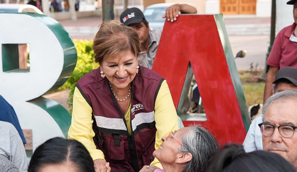 Tere Guerra Ochoa sostiene asamblea informativa en Bamoa, Guasave