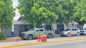 trasladan a detenido de enfrentamiento en angostura a la fgr de guasave sin