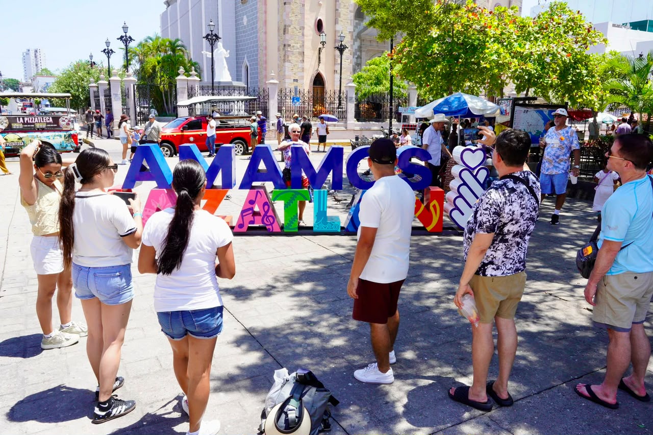 Turistas en Mazatlán