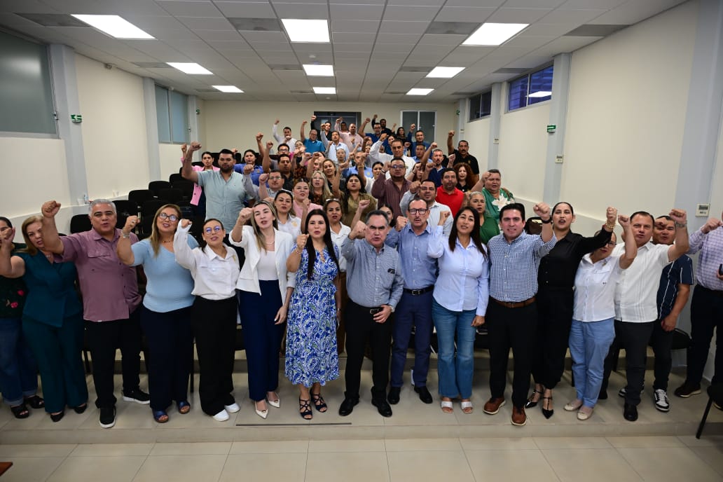Madueña encabeza reunión con directivos de la UAS
